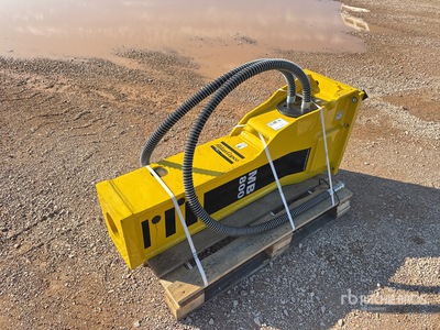MB800 Hydraulic Breaker