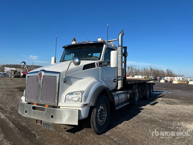 2018 Kenworth T880 8x4 Tilt Tray Truck | Ritchie Bros. Auctioneers