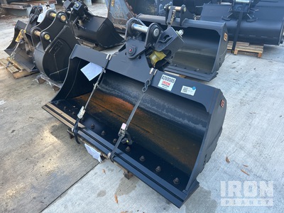 2023 ATTACH2 1750 mm Q/C Hydraulic Tilting Excavator Bucket - Fits 6 - 9 ton (Unused)