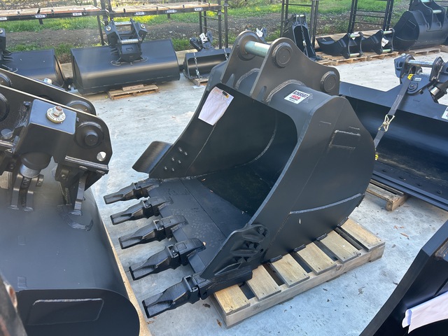 1300 mm Q/C Digging Excavator Bucket - Fits Komatsu PC240 - PC290 (Unused)