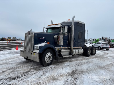 2004 Kenworth W900 6x4 T/A Sleeper Truck Tractor