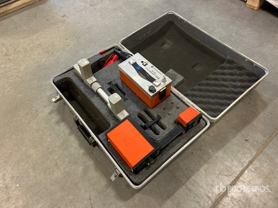 Metrotech 810 Line Locator