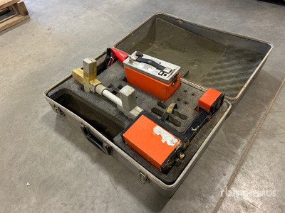 Metrotech 810A Line Locator