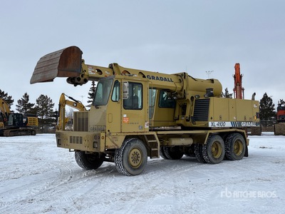 2001 Gradall XL4100 Wheel Excavator