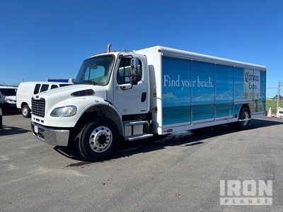 2011 (unverified) Freightliner M2 106 4x2 10 Bay Camión de bebidas