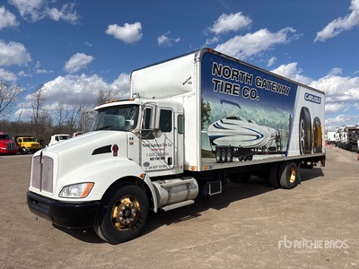 2017 Kenworth T370 4x2 Camion fourgon