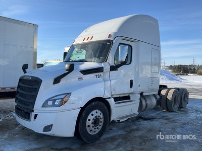 2022 Freightliner Cascadia 126 6x4 3- Achs Sattelzugmaschine mit Schlafkabine