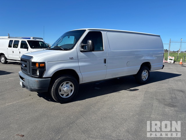 1FTSS3ELXEDA09327 Ford E-350 Photo 1