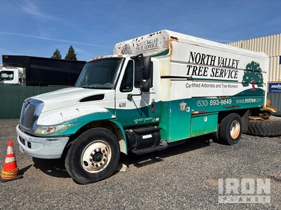 2007 International 4300 4x2 Chipper Truck (Inoperable)