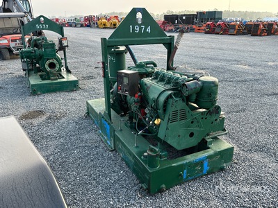 2005 Pioneer Bomba de agua