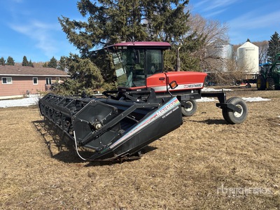 2004 Westward 9250 25 ft Swather Windrower