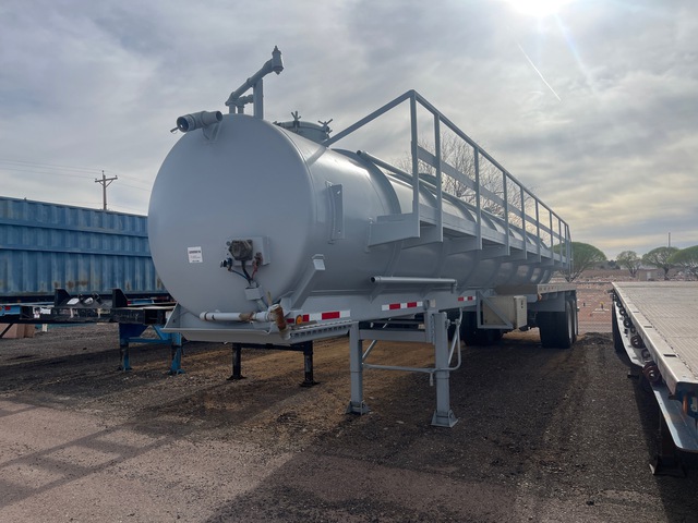 2017 Troxell 5460 gal T/A Tanker Trailer