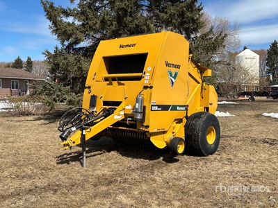 2022 Vermeer 605N Select Round Baler