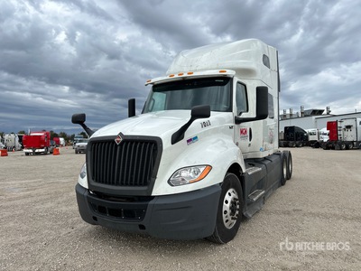 2023 International LT625 6x4 T/A Sleeper Truck Tractor