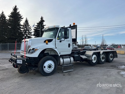 2014 International 7500 6x4 Haakarm vrachtwagen