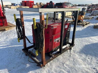 Lincoln 330MPX 330 A Stick Engine Driven Welder