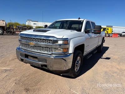2019 Chevrolet Silverado 2500HD 4x4 Crew Cab Pickup