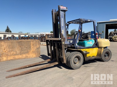 2005 Komatsu FD70T-7 Forklift