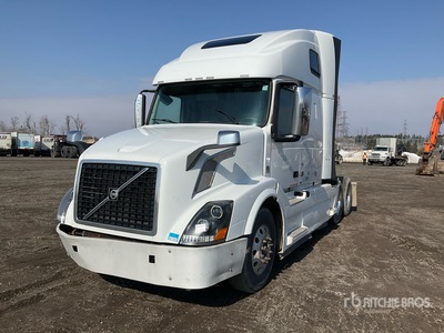 2015 Volvo VNL 6x4 Tracteur routier couchette