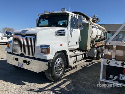 2015 Western Star 4700 Vacuum Excavator Truck