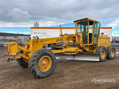 1986 John Deere 670B Motor Grader