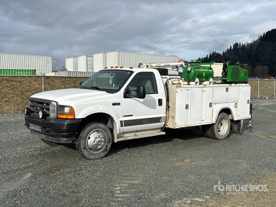 2001 Ford F-450 XL 4x2 Camion de service