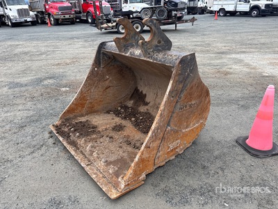 Daequip HE200 60 in Cleanup Excavator Bucket