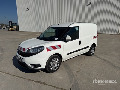 2021 Fiat Doblo Natural Power  Vehicule Utilitaire Cargo Van