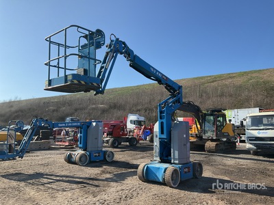 2016 Genie Z30/20NRJ 2WD Electric Articulating Boom Lift