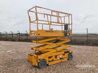 2015 Haulotte Compact 8 Electric Scissor Lift
