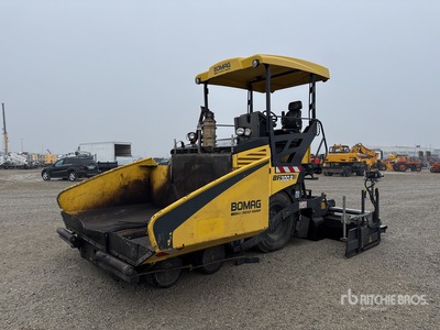 2010 Bomag BF300P Asphalteuse