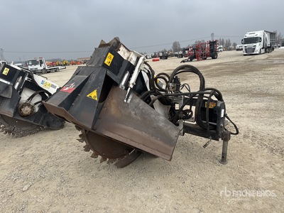 2011 Simex T450 Wheel 溝掘り機