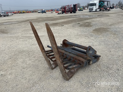 2003 Manitou TDL FL Fork Attachment