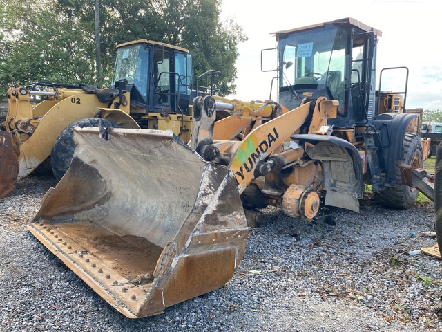 2013 Hyundai HL760-9S Wheel Loader (Inoperable)