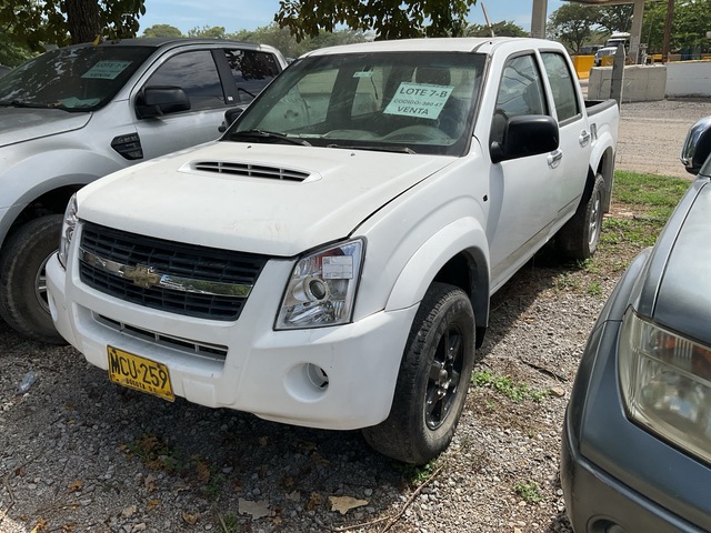 2013 Chevrolet D-MAX Crew Cab Pickup (Inoperable)