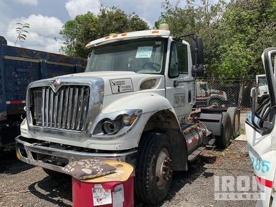 2011 International 7600 Cabina y chasis (Inoperable)