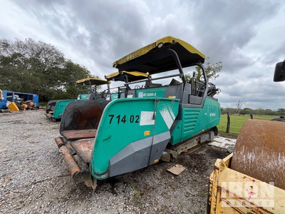 2011 Vogele MT3000-2 Wheel Asphalt Transfer Machine