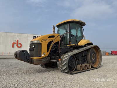 2004 Challenger MT765 トラックトラクター