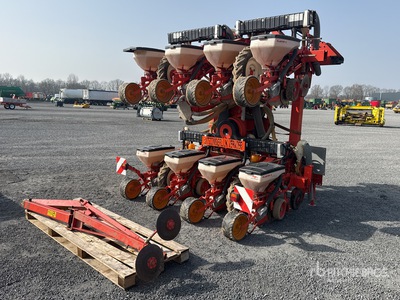 2004 Kuhn Planter 2 Semoir pneumatique