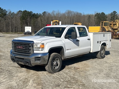 2015 GMC 2500HD 4x2 Crew Cab Camión Utilitario