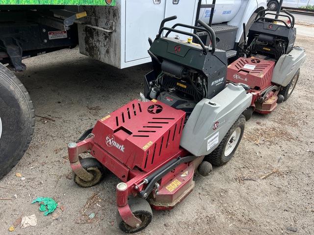 2022 Exmark Staris E Series 4x2 Stand-On Lawn Mower (Inoperable)