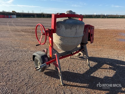 S/A Betonniere 1 Essieu Bétonnière portable (Inoperable)