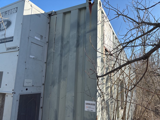 2008 40 ft x 8 ft Containerized Mobile Office