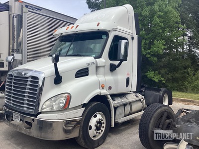 2014 Freightliner Cascadia 4x2 Cabina per trattore stradale 2 assi
