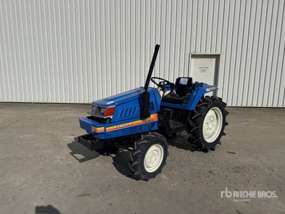 Iseki Landhope 220 4WD Tracteur Utilitaire ユーティリティトラクター