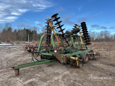 John Deere T0230 26 ft Tandem Disques