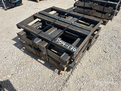 Quantity of (10) 2025 Kit Containers QT-F-Blank Plaque de montage accessoire chargeuse