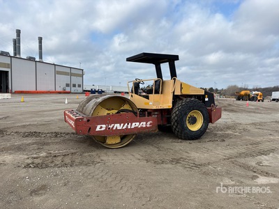 2008 Dyanpac CA250D Smooth Drum Compactor