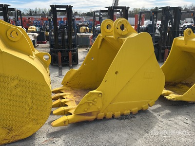 48 in Digging Excavator Bucket