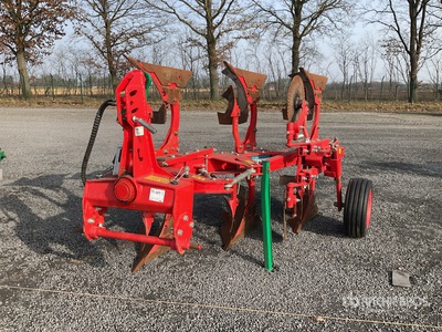 2019 Agro-Masz Pol3 Charrue réversible